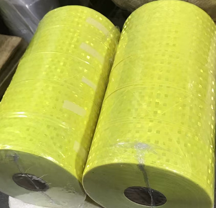 Reflective webbing 1